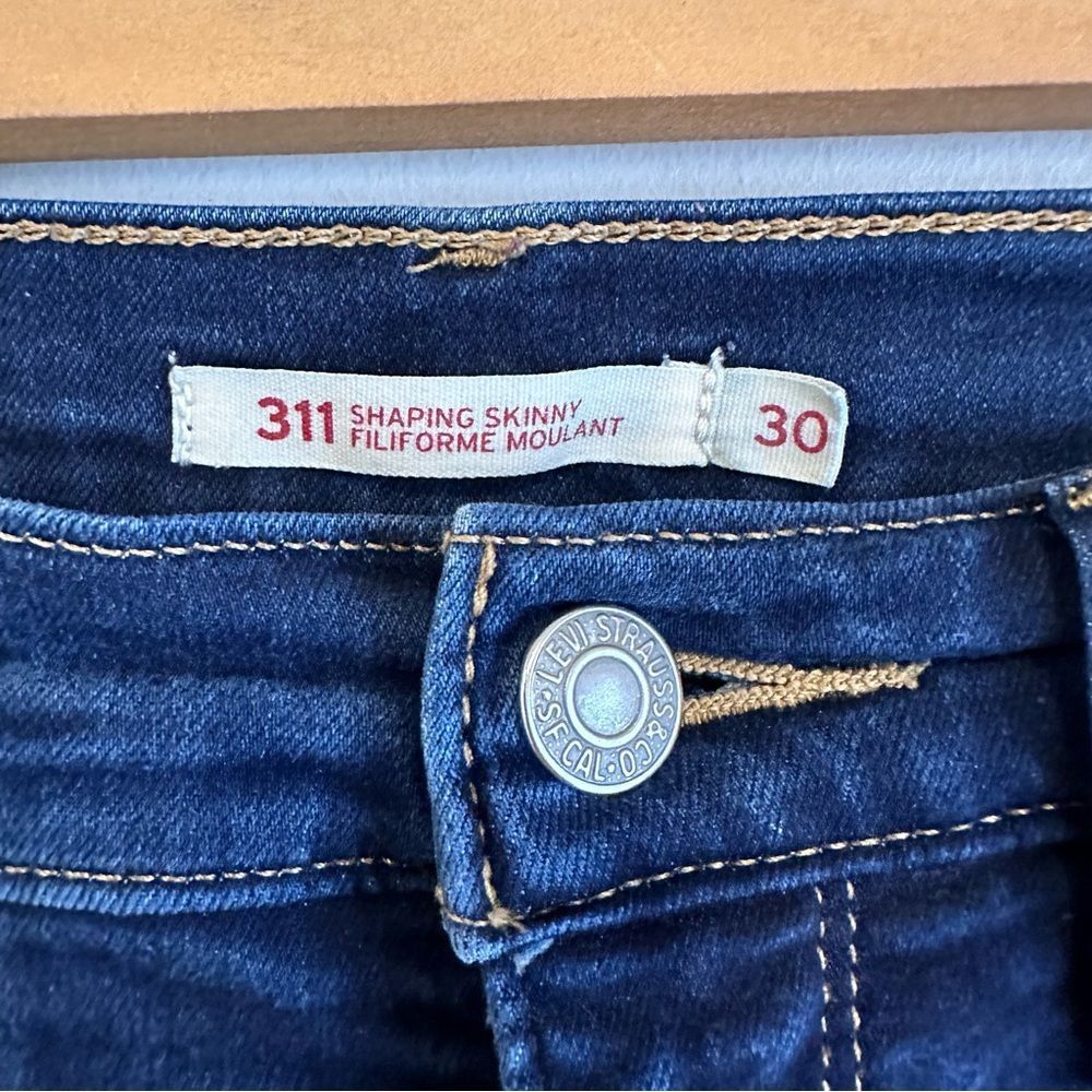Levis 311 Shaping Skinny Dark Wash Jeans Size 30 - Picture 5 of 6